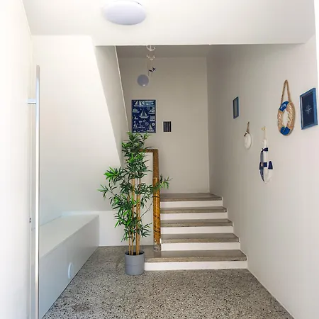 Apartment Domos Adria Within Walking Distance Of The Sea